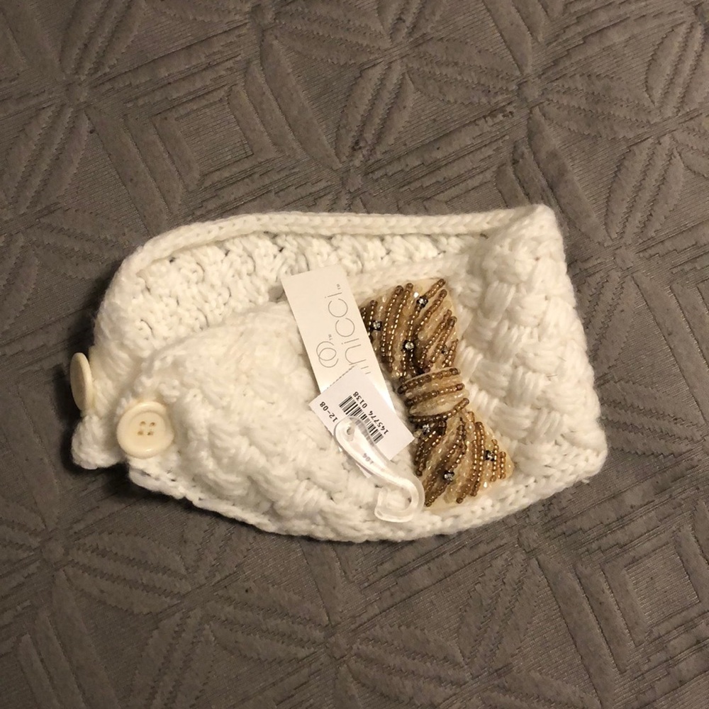 Knit headband